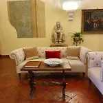 Annalena Florence